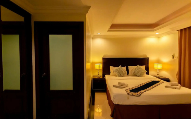 Ivory Palace Hotel