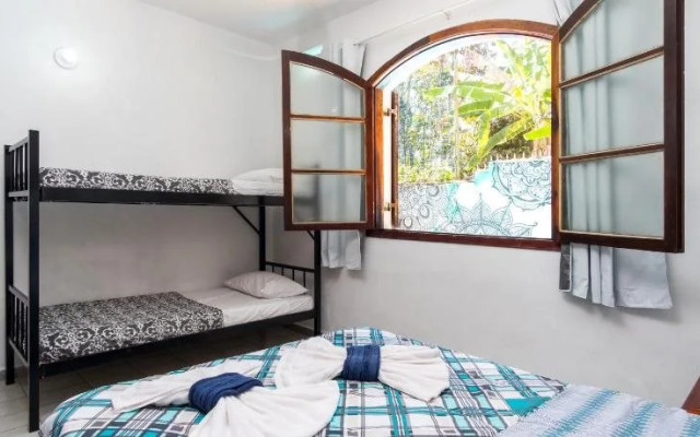 Zen House Ubatuba Hostel