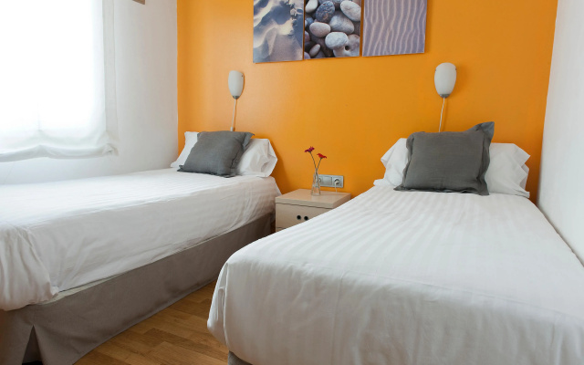 MH Apartments S. Familia