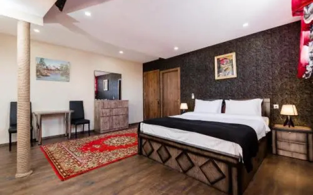Amir Hotel