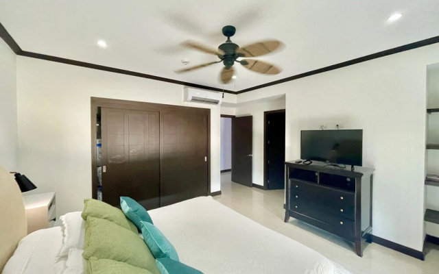 Ocean View, Luxury Penthouse at Diamonte del Sol 702N by RedAwning