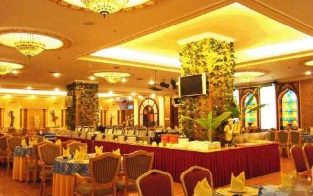 Transcentury Hotel