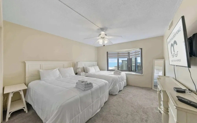 Stunning Condo Oceanview