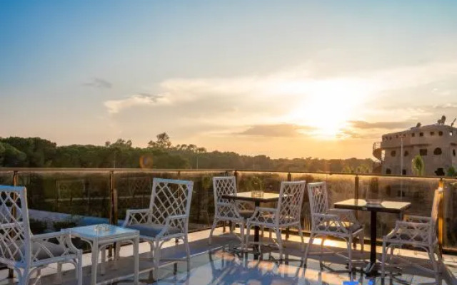 Velaris Boutique Hotel