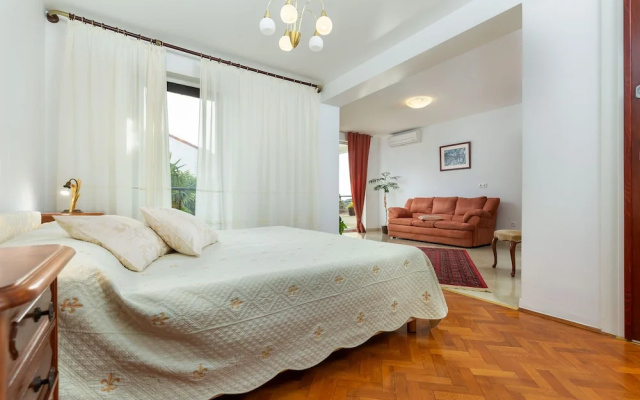 House Suzana