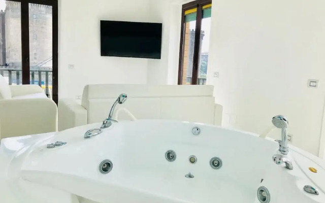 Tiffanys Boutique Suites  Residence