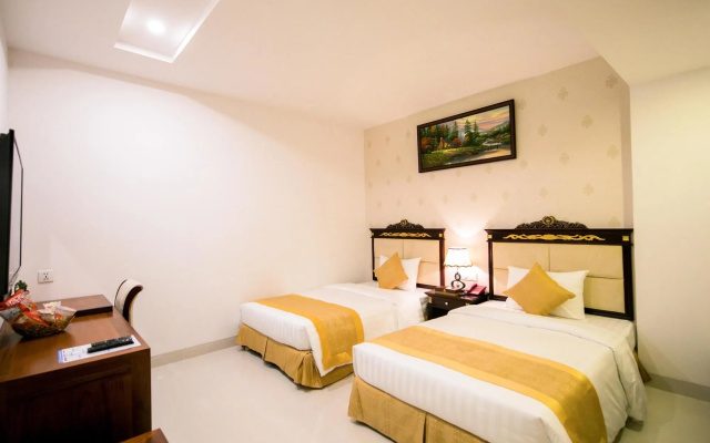 Le Saigon Hotel