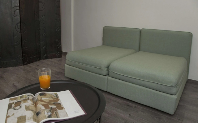 Superb Flat Close to Ancient Agora by GHH