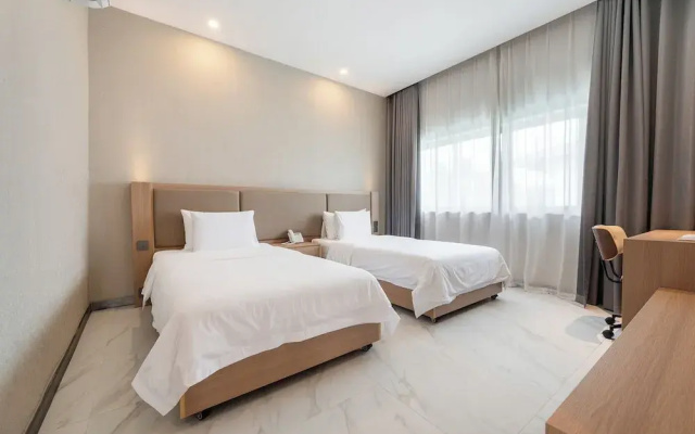 Argo Pattaya Resort and Villas