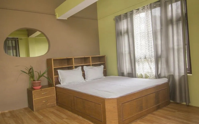 Spot On 61318 Plato Homestay