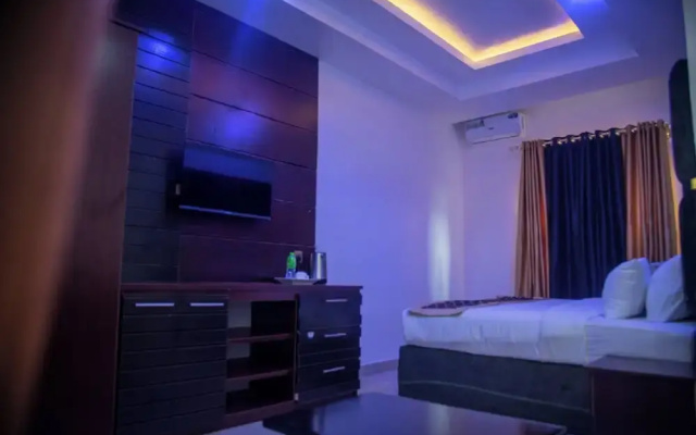 Royal Winners Hotel