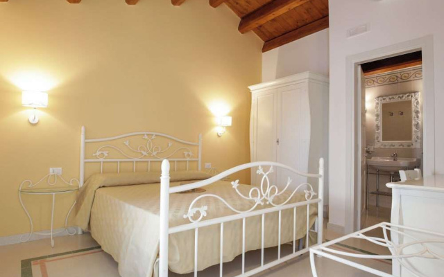 B&B Monsignore