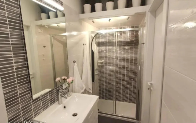 Luxury House Love