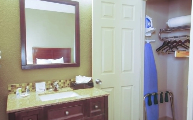 Comfort Suites Waco North - Near University Area