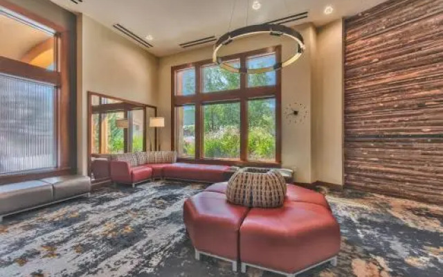 Comfortably Furnished Condo w Canyons Village View by RedAwning - Save 20% on 7+ Nights!