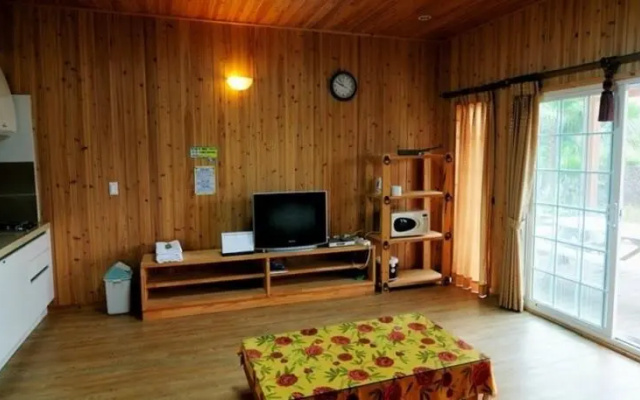 Seogwipo Sannaedeul Pension