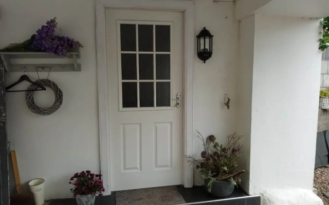 Close to the Seaside - Sleeps 4/free Wifi/parking