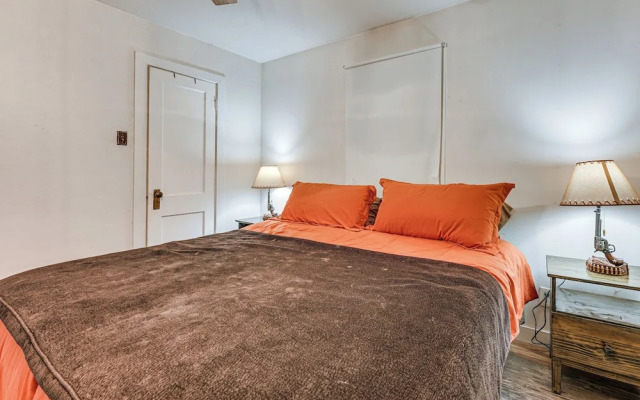 Mountain & Valley Views! Pet-friendly Pioche Home