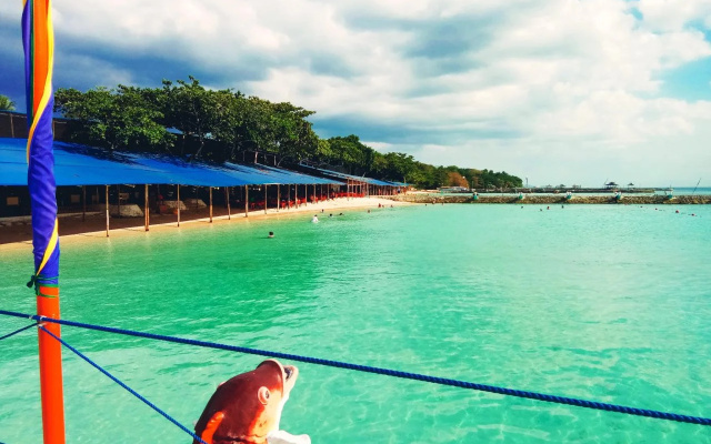 Paradise Island Park & Beach Resort