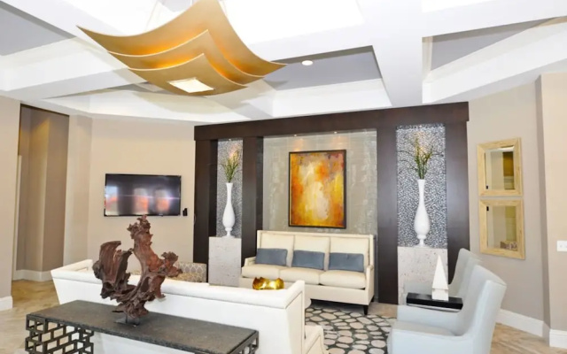 Solterra Six-bedroom