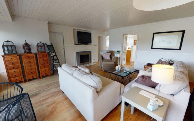 Blue Heron 4 Bedroom Home