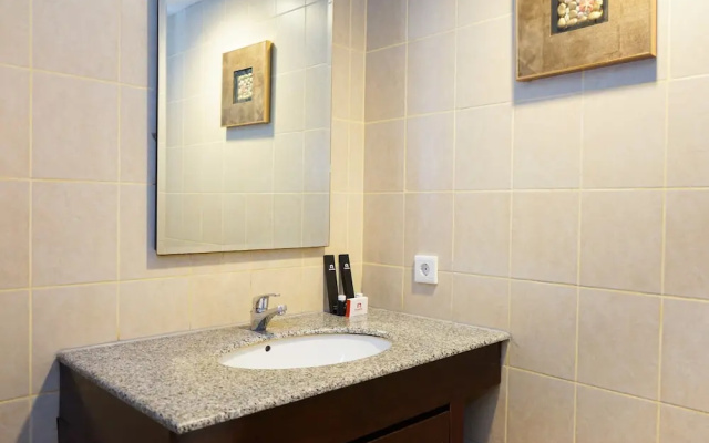 Ancol Marina 1Br Queen Bed Tower A