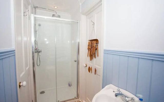 Stunning Luxurious Modern 3 Storey House in Fulham