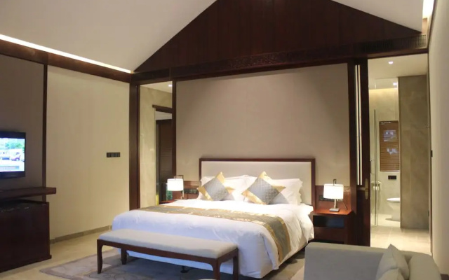 Narada Resort & Spa Cifu Lake Guangxi