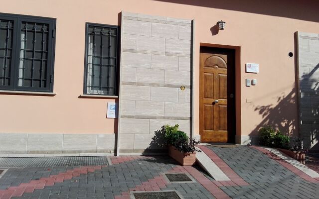 Отель L'Angoletto Casa Vacanze вид на фасад