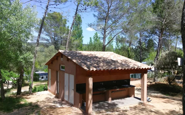 Camping Les Cadenières