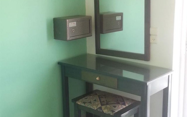 Studios Manos