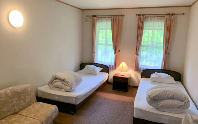 The Niseko Ski Lodge - Higashiyama