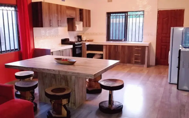 Sweet Retreat Lusaka with Backup Power