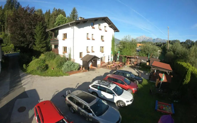 Pension Tyrol