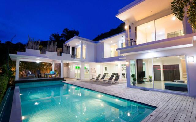 Отель Baan Saint Tropez Villas Kata Beach вид на фасад