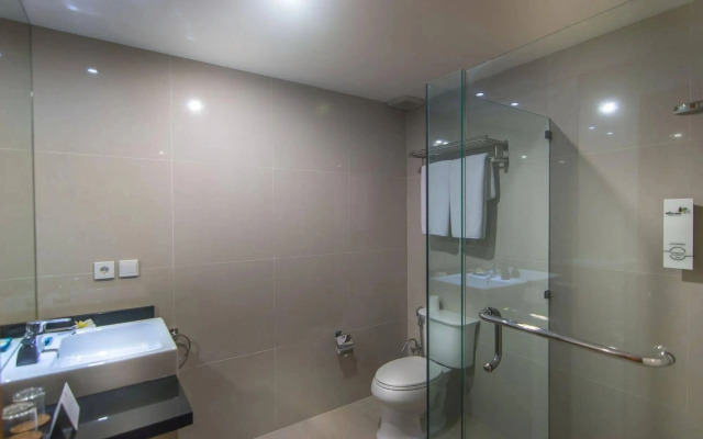 Seminyak Square Hotel And Villas