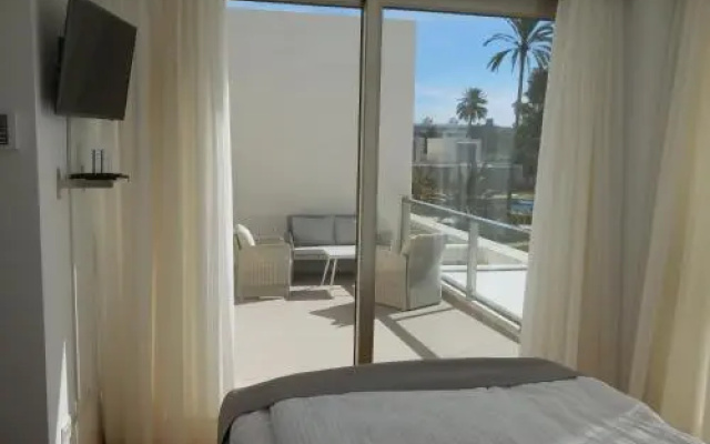 Vila Paradis 18