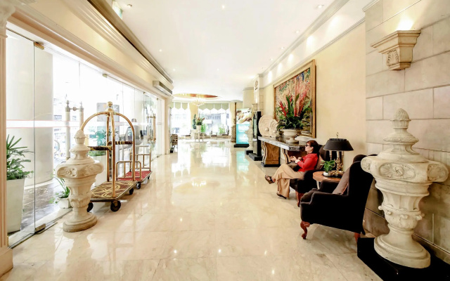Makati Palace Hotel