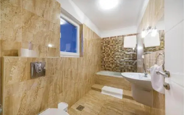 Holiday home Novalja QR-1783