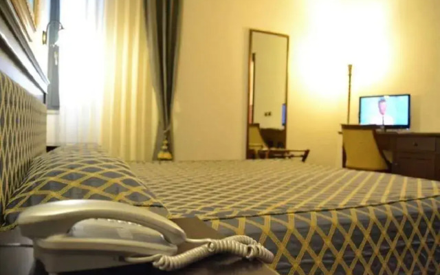 Hotel Don Carlo 4S