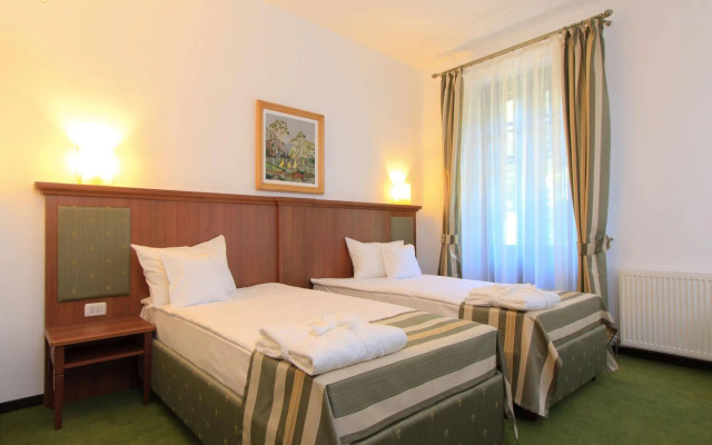 Hotel Palace