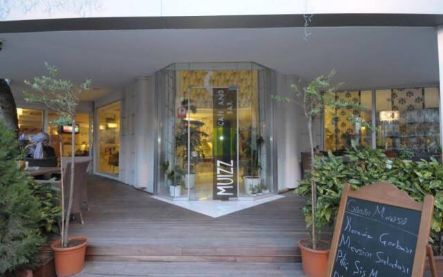 Taksim Gonen Hotel Турция, Стамбул - отзывы, цены и фото номеров - забронировать отель Taksim Gonen Hotel онлайн вид на фасад
