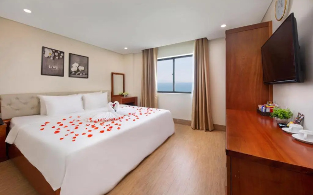 Cherry Hotel & Apartment Da Nang - Phoenix 2 Hotel