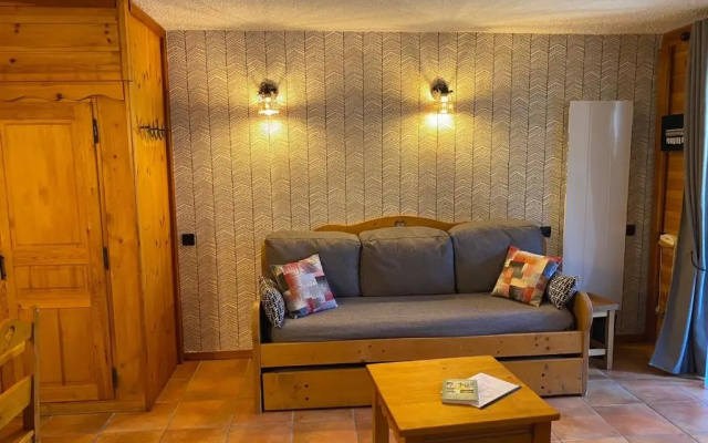Logis Hôtel Les Autanes & Spa