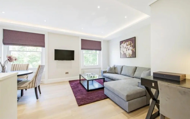 Luxury 2 Bedroom Apartment Near Hyde Park