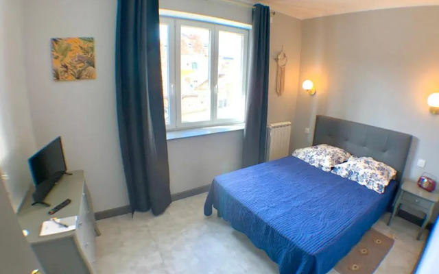 Le Clos Saint Gilles, T5, village viticole