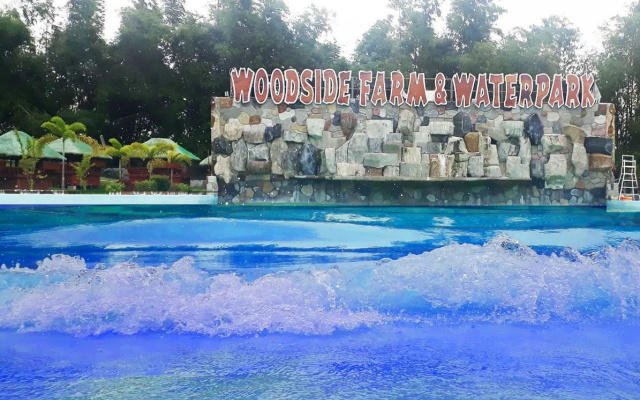Woodside Farm and Waterpark