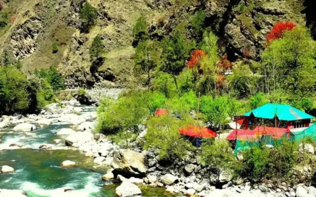 Tirthan Holidays Camp & Cottages