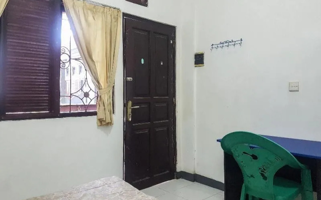 SPOT ON 90365 Rumah Kost Alor