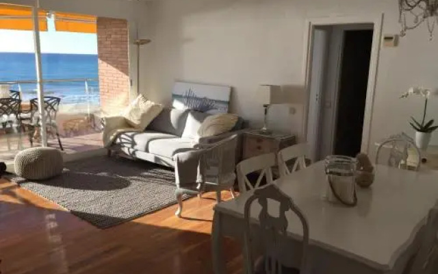 Gava 2 Beachfront Penthouse